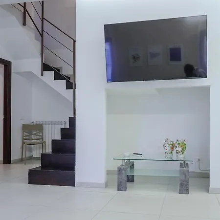 Celso E Saitta Per Saitta Holidays ホームステイ パレルモ