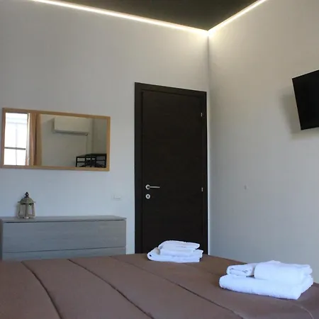 Homestay Celso E Saitta *