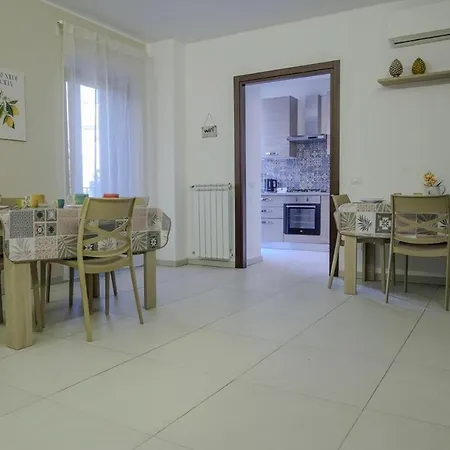 Homestay szállás Celso E Saitta Per Saitta Holidays *