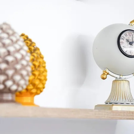 Celso E Saitta Per Saitta Holidays 民宿 *